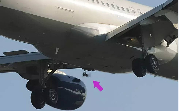 飛機引擎熄火后,會直接墜落嗎.jpg