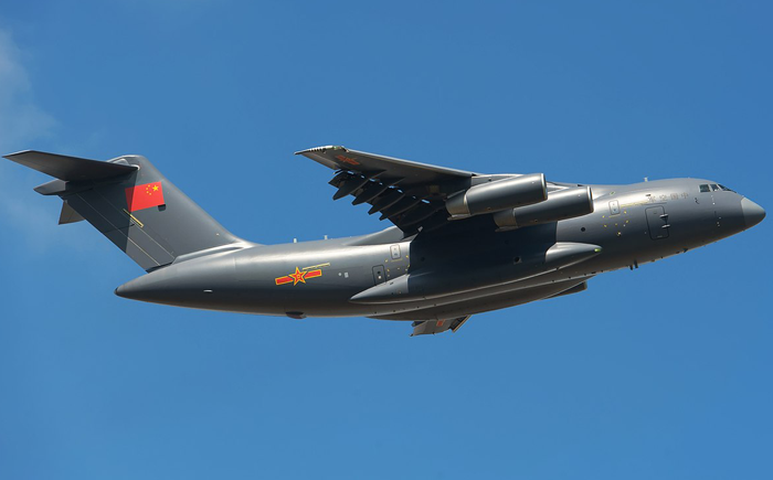 中型運(yùn)輸機(jī)對(duì)比：運(yùn)-20與C-17還有很大差距